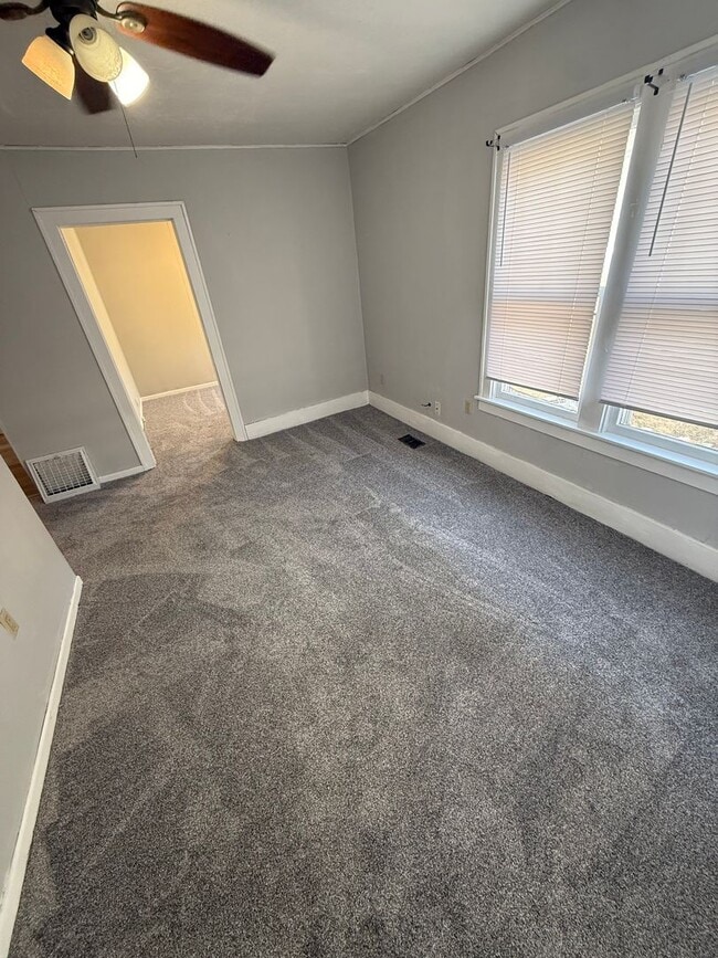 Photo - 623 W Main St Unidad 3