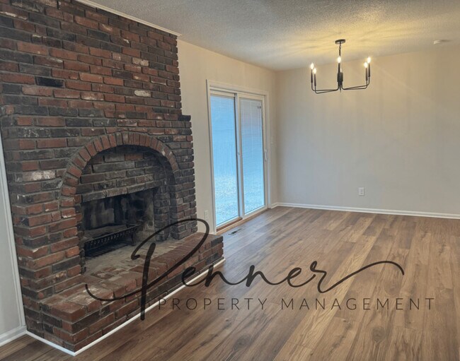 Photo - 811 NE Mulberry St