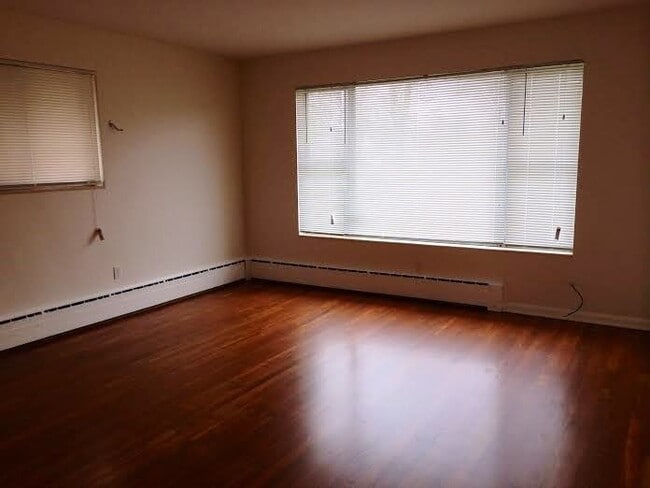 Photo - 973 W 300 N Unit 1
