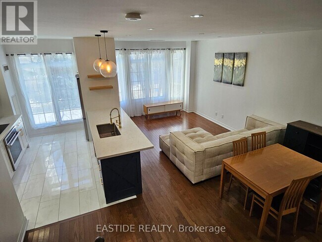 Photo - 17 Barberry Pl