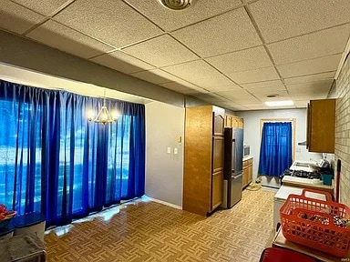 Photo - 2776 Medford St