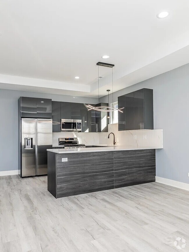 Building Photo - 2712 W 24th Pl Rental