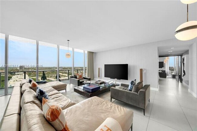 Photo - 330 Sunny Isles Blvd