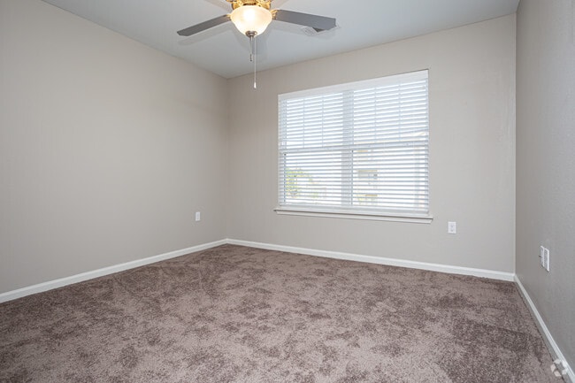 3 BR, 2 BA - 1185 SF