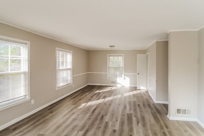 Photo - 2191 Galway Ln