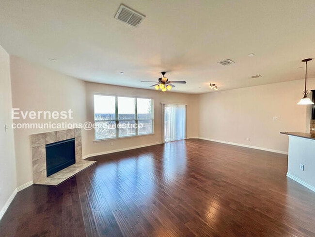 Photo - 2356 Aspermont Way