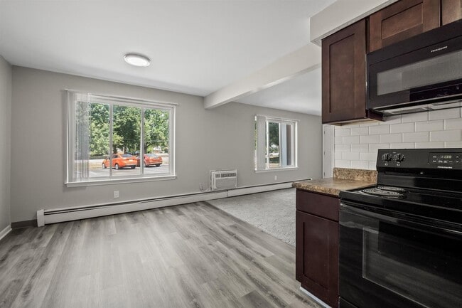 Photo - Sterling Hill Apartments