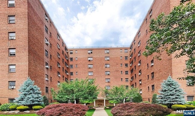 Photo - 208 Anderson St Condo Unit N3A