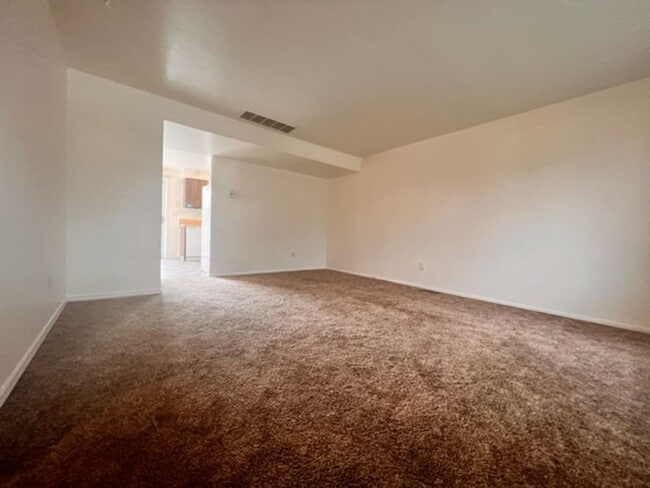 Photo - 200 N Stierman Way Unidad 718