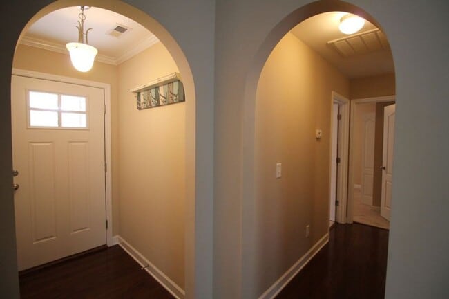 Photo - Great Home in Everett's Creek- 3Bed/2Bath with Fenced Yard