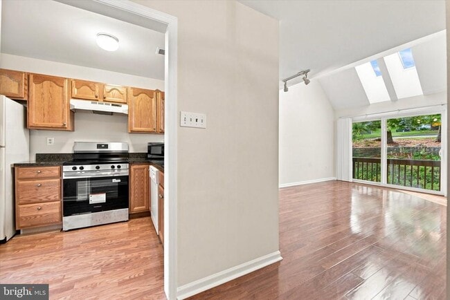 319 Cashel Ct Unit 319