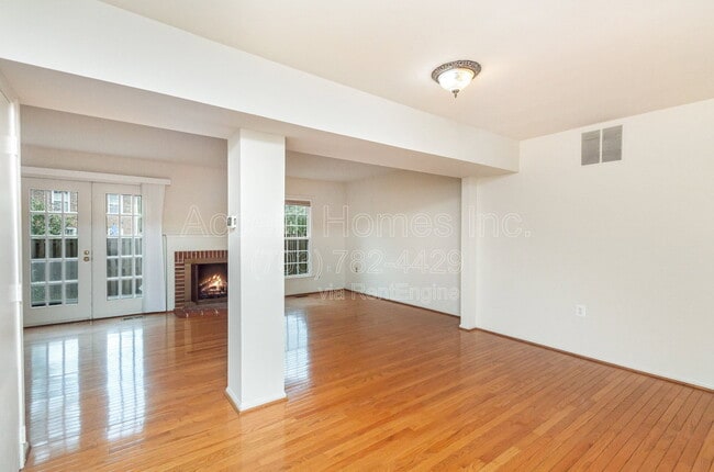 Photo - 2514 S Arlington Mill Dr
