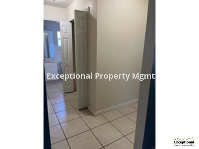 AVAILABLE NOW!!!! 3 Bedroom 2 bath 1 car ... - AVAILABLE NOW!!!!  3 Bedroom 2 bath 1 car ... Casa