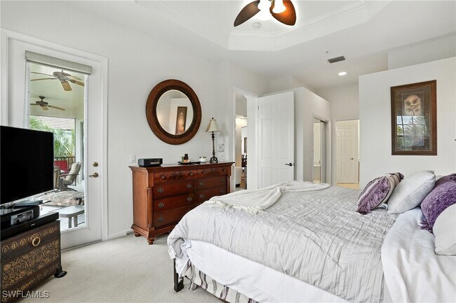 Building Photo - 10080 Valiant Ct Unit 202