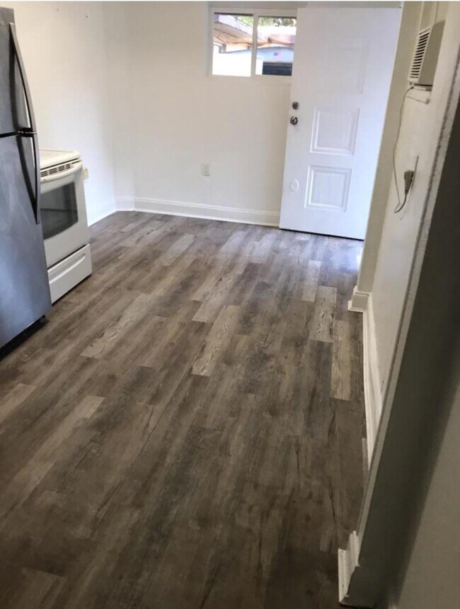 6232 62nd Ave N Unit B