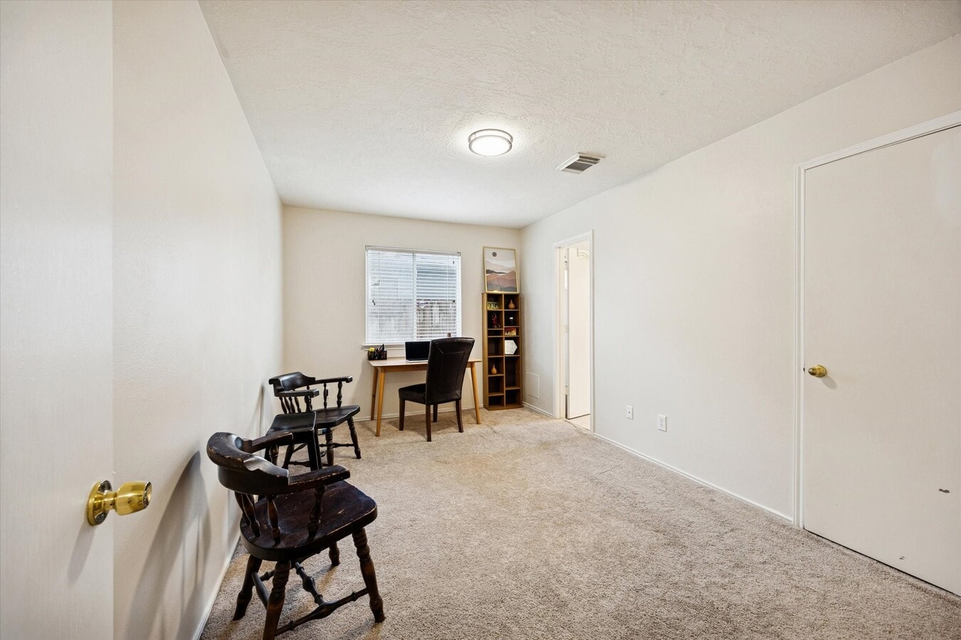 Photo - 8807 Sage Pl Dr