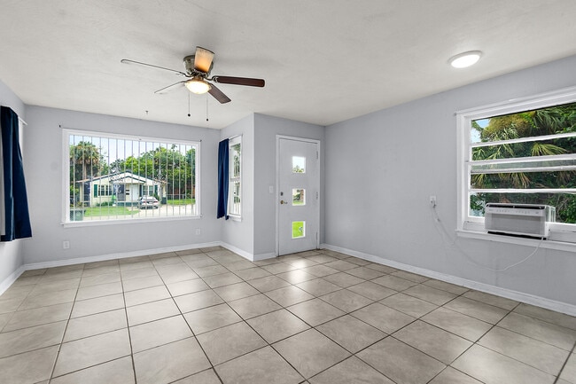 Photo - 626 Magnolia Ave