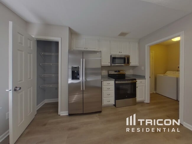 Photo - 104 Kimbell Farm Dr