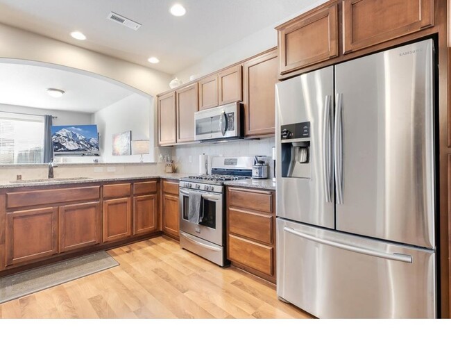 Fotografía del edificio - 2513 NE 131st Ct