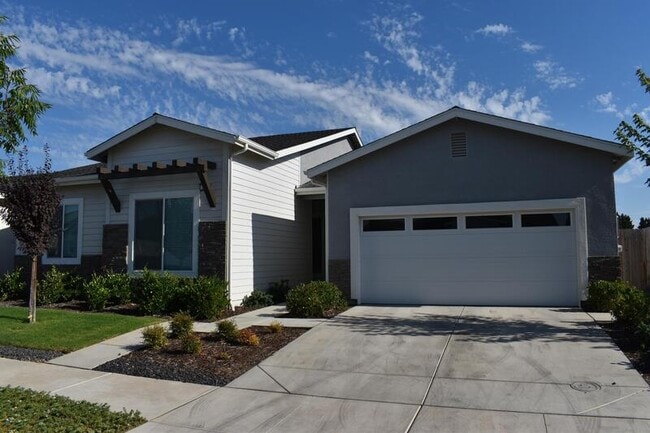 Building Photo - 2446 Bastidas Dr Rental