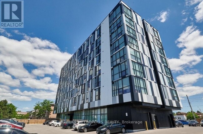 Photo - 1900 Simcoe St N Unit 413