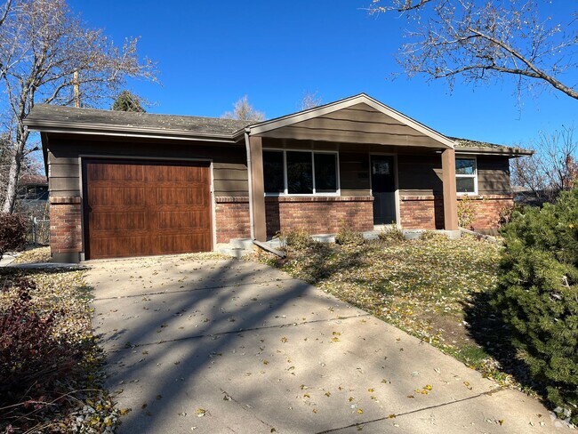 Building Photo - Modern Charm in South Boulder: Fully Renov... Rental