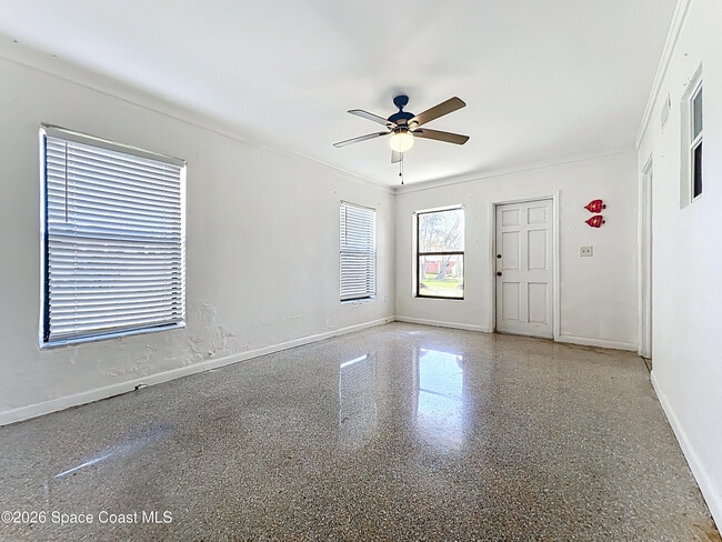 Photo - 106 Sunrise Ave