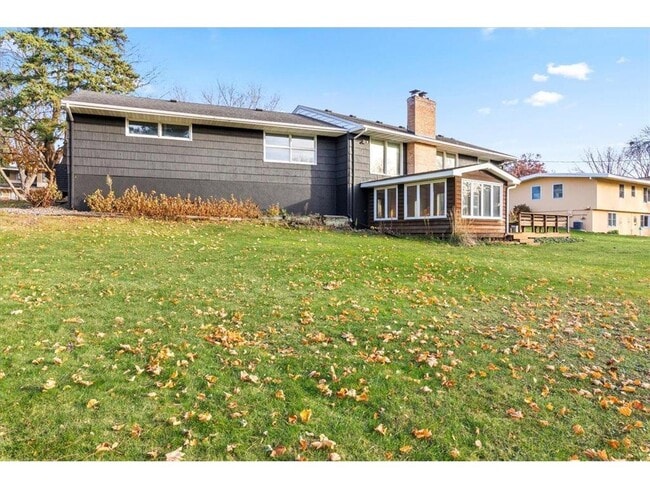 Photo - 5528 Merritt Cir