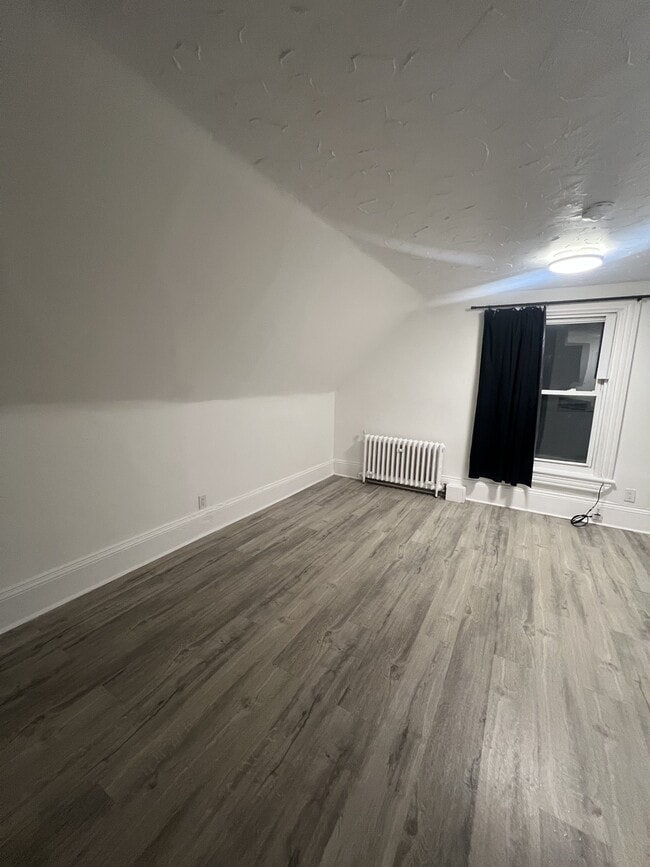 Photo - 379 Cooper St Unité 9