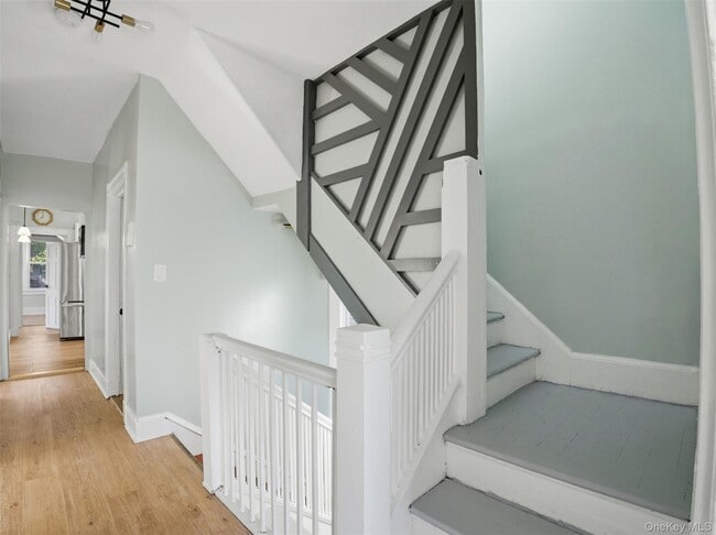 406 S 3rd Ave Unit 2