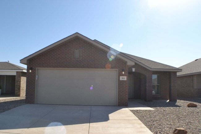 House For Lease in Midland - House For Lease in Midland