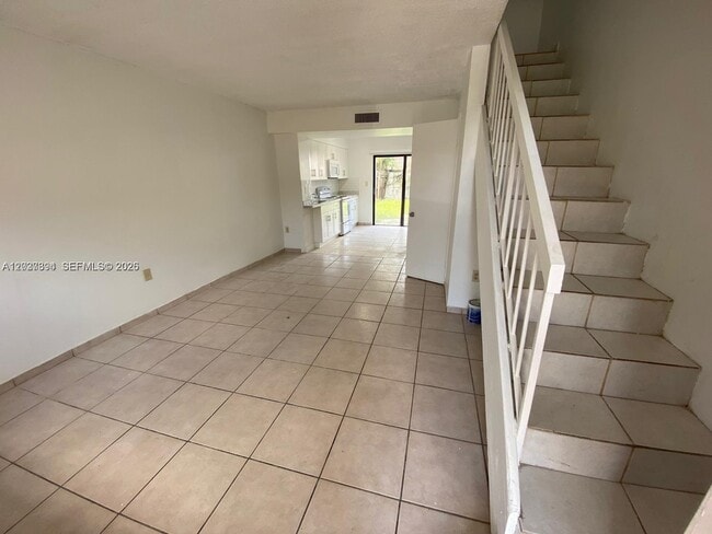 Photo - 1813 SW 107th Ave