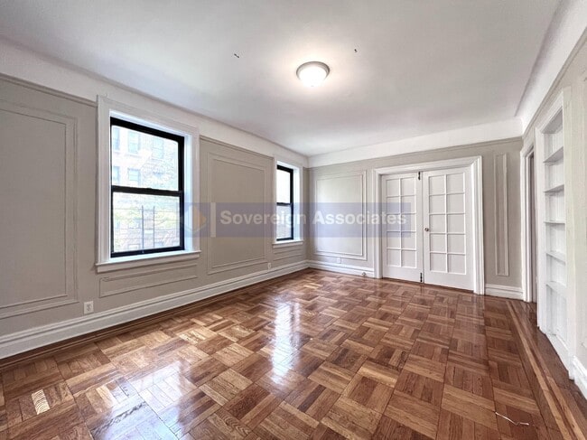 Building Photo - 850 West 176th Street Unit 2E Rental