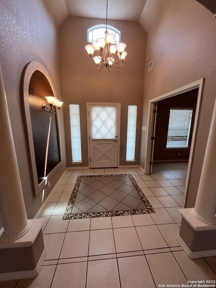 Photo - 1835 White Tail Ln