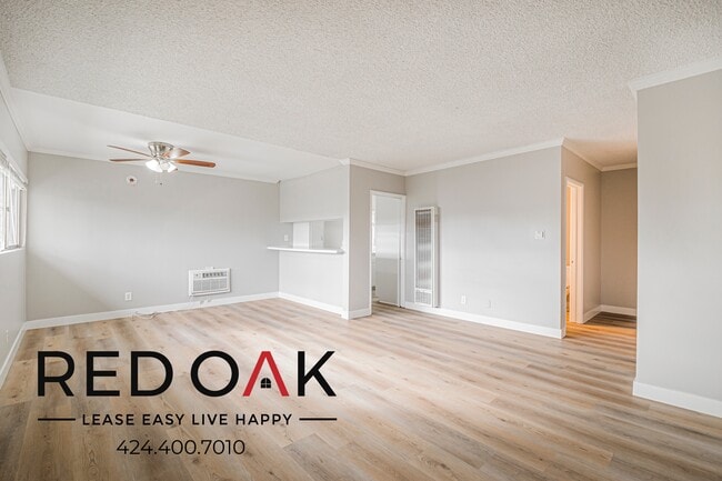 Building Photo - 15405 Vanowen St Unit 26