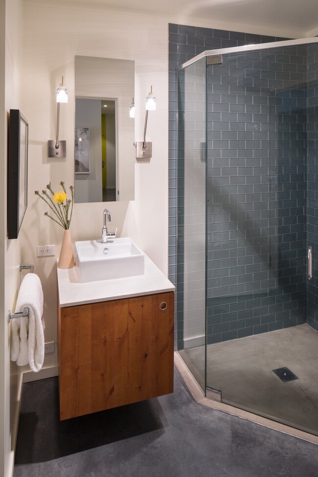 Similar PH B - 1424 11th Ave Unit PH C