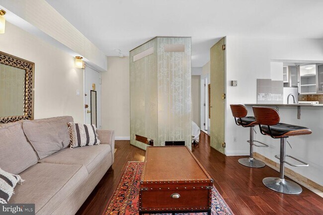 Photo - 3701 Connecticut Ave NW Unit 411