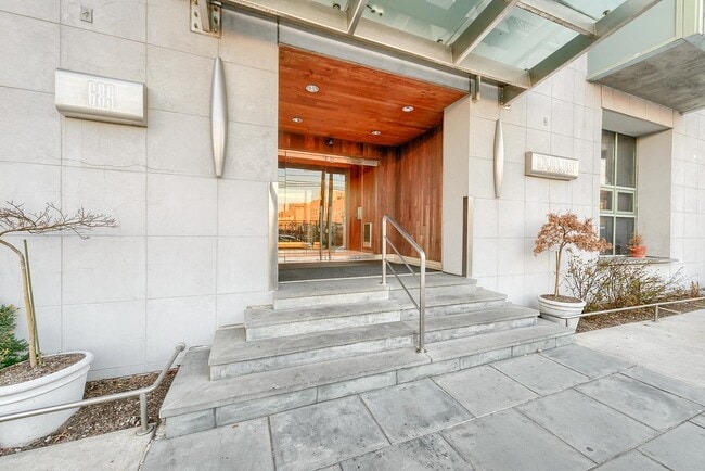 Building Photo - 689 Marin Blvd Unit 702