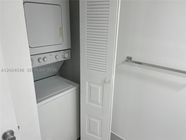 12650 SW 6th St Unit 412K