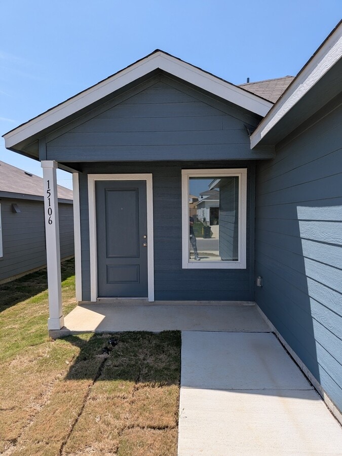Photo - 15106 Azzurro Stone