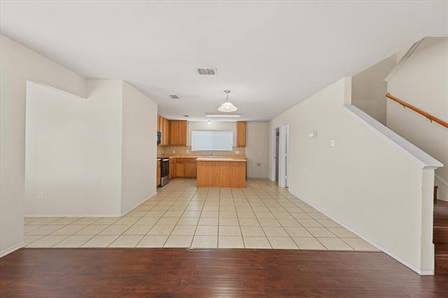 Photo - 5733 Mariposa Dr