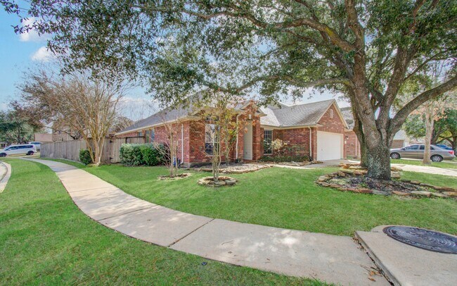 Photo - 11618 Columbia Pines Ln