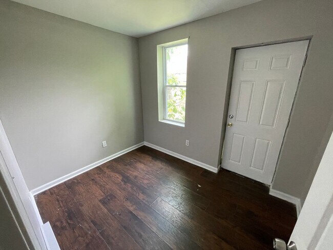 Photo - CHARMING 2 BEDROOM HOME IN NORTH PHILADELPHIA AVAILABLE NOW!