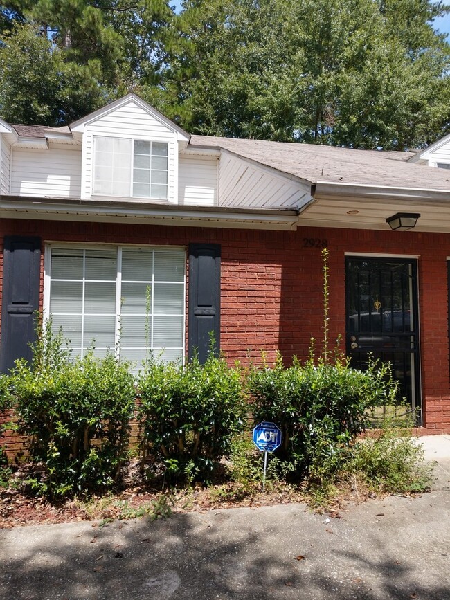 Beautiful 3 Bed 2 Bath Townhouse Close to ... - Beautiful 3 Bed 2 Bath Townhouse Close to ...