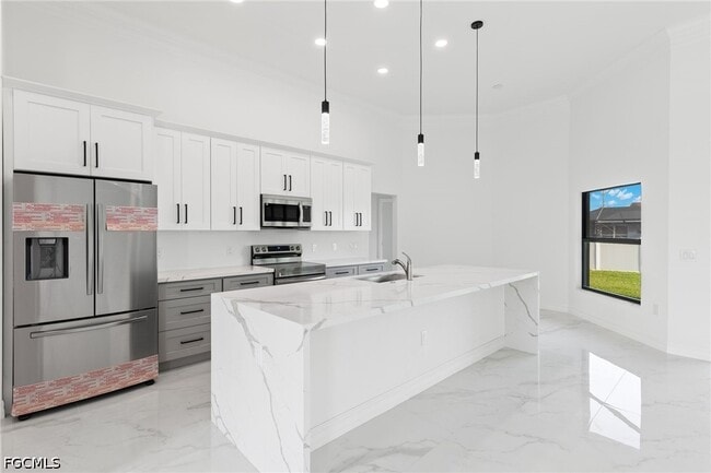 Photo - 2208 Nelson Rd N