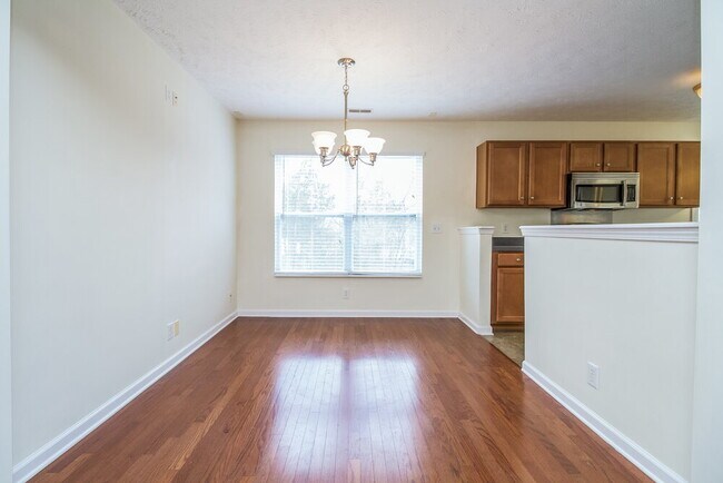 Photo - 1031 Bradford Park Rd