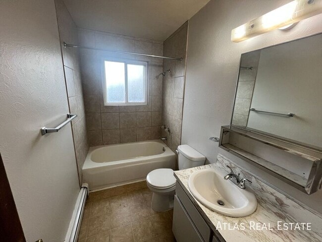 Photo - 4206 Forest Hill Ct Unidad D