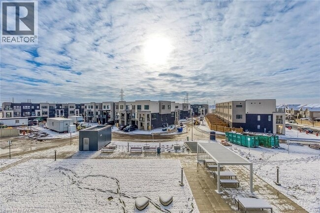 Photo - 3210 Dakota Cmn Unité A305