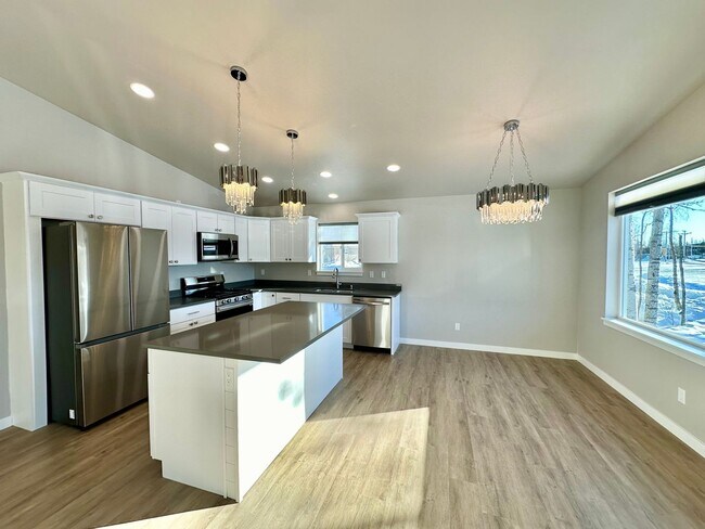 Photo - BRAND NEW CONSTRUCTION!