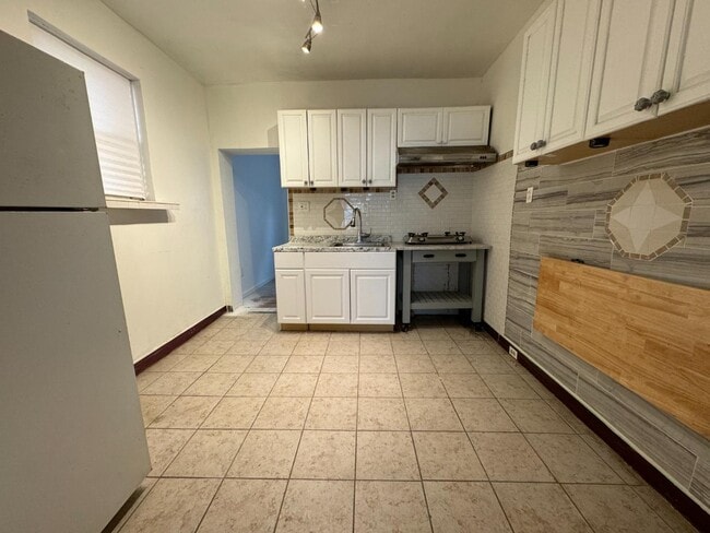 Photo - 2602 S Fairhill St